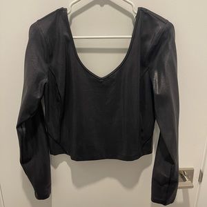 Lululemon crop top